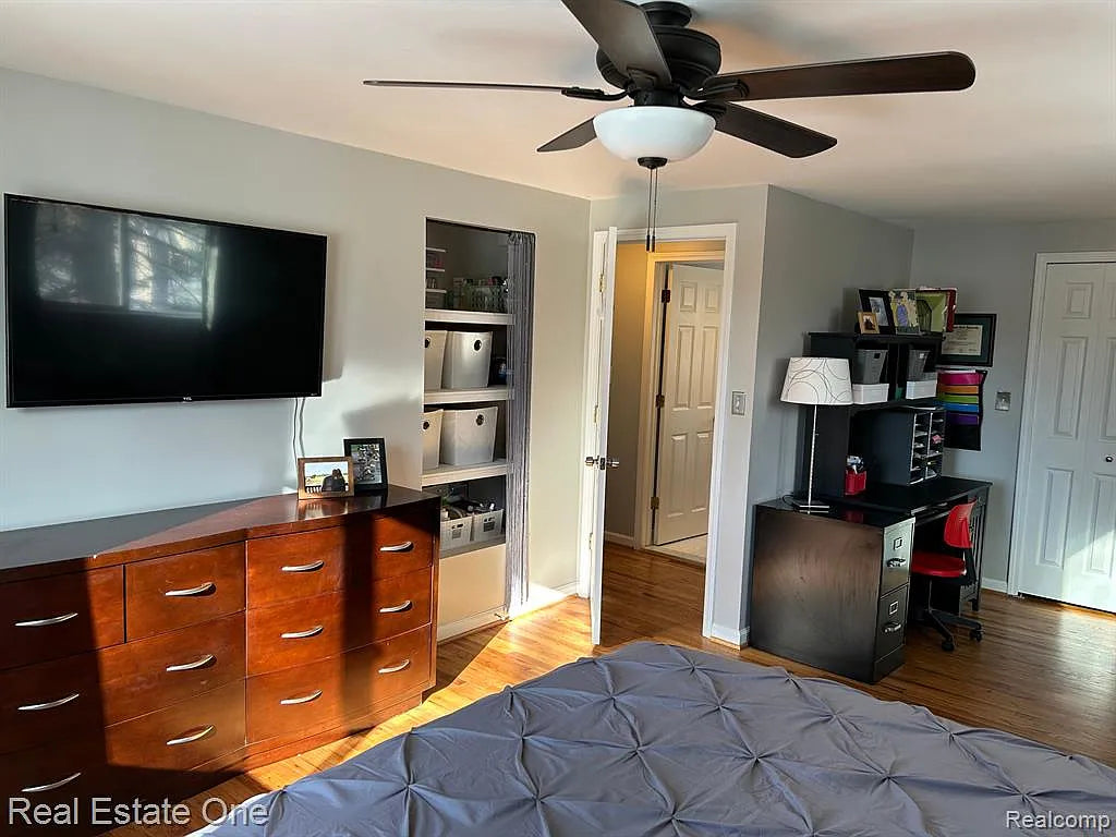 For Sale Move-In Ready 3-Bedroom Home in Troy, MI Hassan Alsalamy